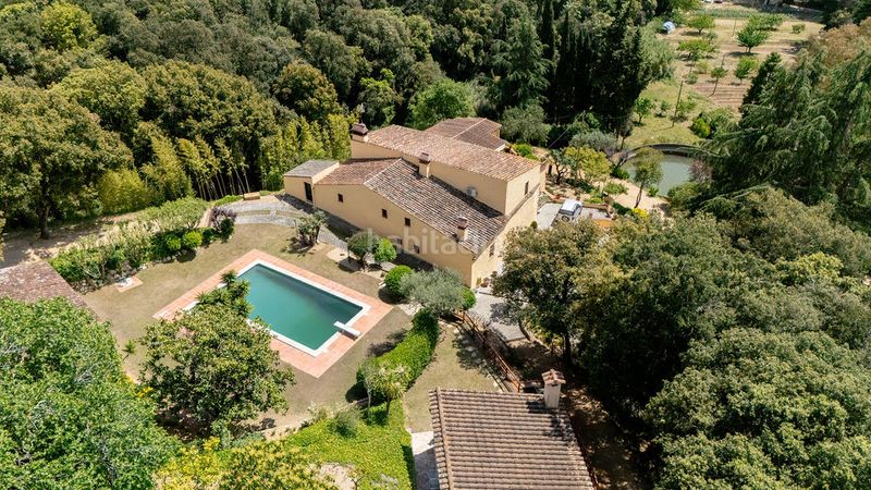 Foto bd93932d-318a-4147-a6cc-d6e79b24e41b. Masia amb calefacció aparcament piscina a Arenys de Munt
