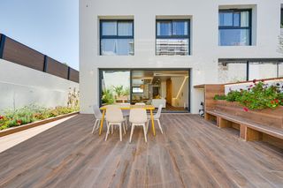Maison à Montgat. Casa a estrenar en montgat con vistas al mar frente al hamelin i