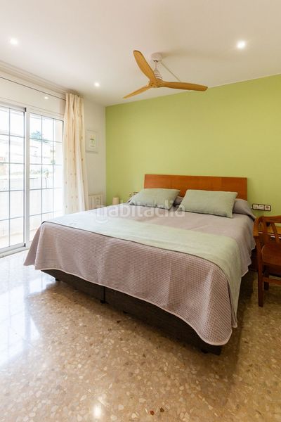 Foto 533de2f2-8ac1-4993-a338-a8d1393b4182. Casa amb calefacció aparcament a Canet de Mar