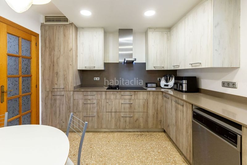 Foto 91ae9480-237d-43f3-ac72-29c99a959dd4. Casa amb calefacció aparcament a Canet de Mar