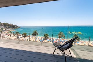 Piccolo appartamento in Centre. Piso de obra nueva en primera línea de mar en lloret de mar, cos
