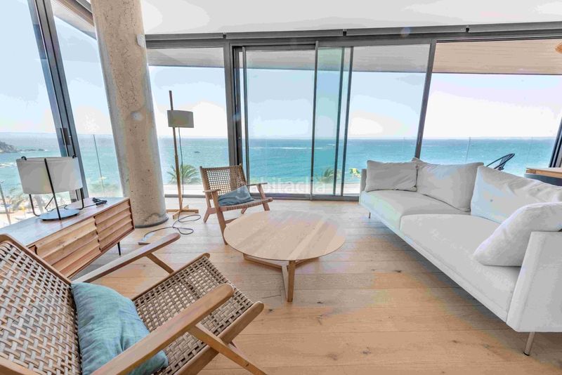 Foto debb9731-82ba-4a06-9f81-a4b175015e84. Apartament amb calefacció aparcament piscina a Centre Lloret de Mar