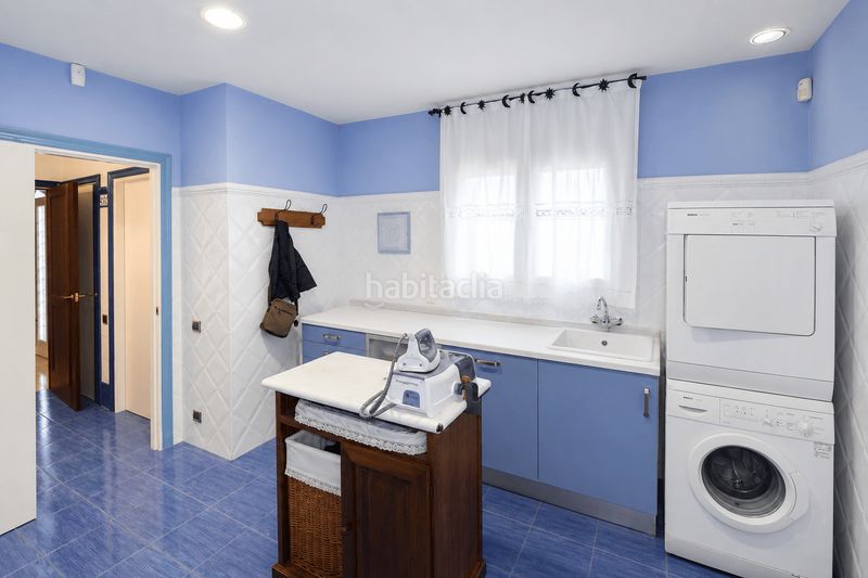 Foto dd40cc6c-523d-4caa-86e9-b2d2dd15777d. Casa amb calefacció aparcament piscina a Santa Susanna