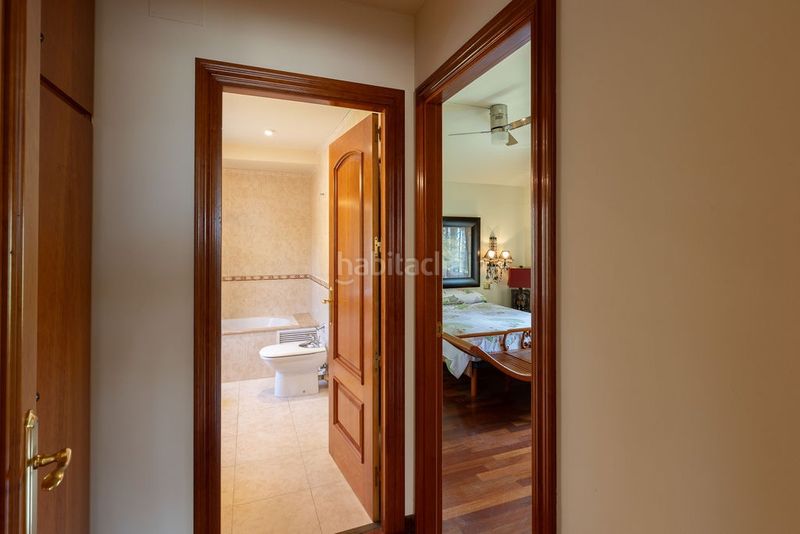 Foto 42c72043-3228-40ab-a990-bf4ab2a67636. Casa amb calefacció aparcament piscina a Cabrils
