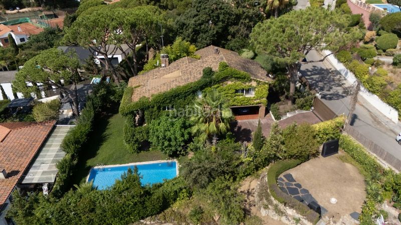 Foto c96d7f65-02c8-4fde-a2c2-eed4ee727970. Casa amb calefacció aparcament piscina a Cabrils
