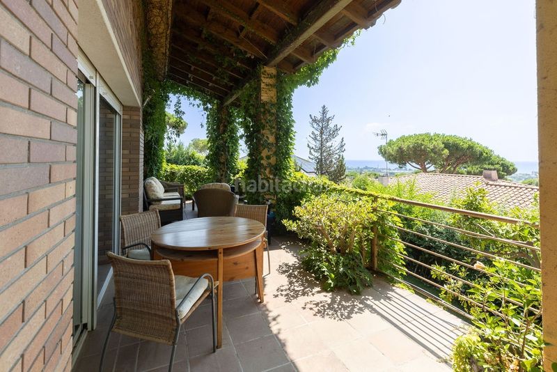 Foto db77c462-e1ae-4cea-8786-db07ab858325. Casa amb calefacció aparcament piscina a Cabrils