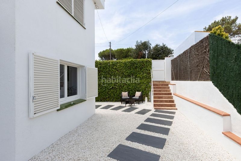 Foto 59c8469c-08cb-45c0-bd9e-d08632a65ecf. Casa amb aparcament piscina a Urbanitzacions Sant Pol de Mar