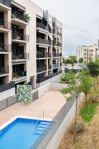 Foto d8022e05-6be7-47ec-a3df-9fb1405770f2. Pis amb aparcament a Centre Arenys de Mar
