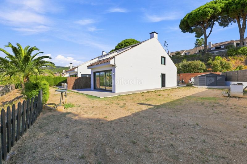 Foto ab4336be-5207-43ca-872b-c296055f6ecf. Casa amb aparcament a Caldes d´Estrac