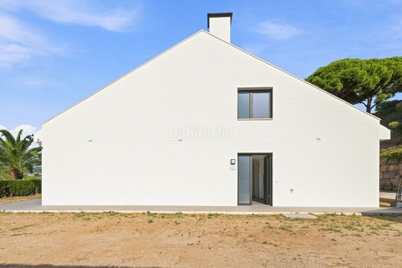 Foto c218e67a-8d2a-4d72-ae09-ee0a003ec85a. Casa amb aparcament a Caldes d´Estrac