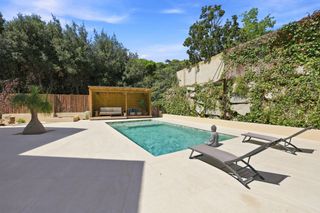 Casa a Les Bilbenyes. Casa con piscina y vistas al mar en sant vicen� de montalt
