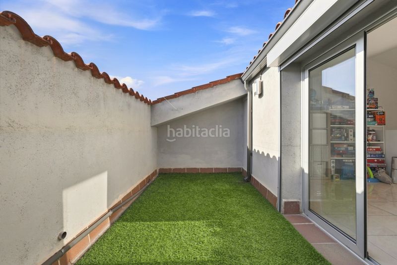 Foto 915d7661-e316-4338-81de-637303311408. Casa amb aparcament a Canet de Mar