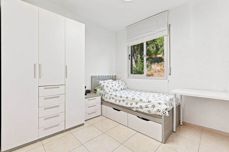 Foto 9506a427-6333-4c53-820f-f15e3d061178. Casa amb aparcament a Canet de Mar