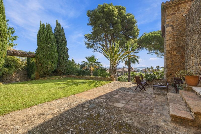 Foto f90a252c-ab87-4c88-98d0-3dbcc827fb2e. Casa con riscaldamento piscina in Santa Susanna