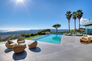 Masia a Centre-Platja. Exclusiva villa de lujo con vistas al mar en platja daro, costa