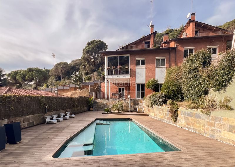 Foto ab402592-0d4b-435d-ab5b-f772b8cc5298. Casa amb aparcament piscina a Arenys de Munt