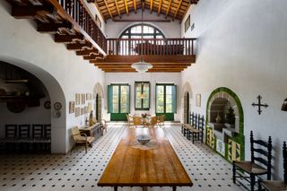 Casale in Urbanitzacions. Masía histórica en maresme con capilla y jardín, a 25min de barc