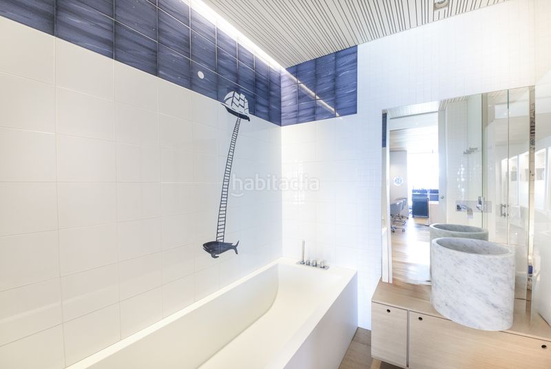 Foto 29566c5c-01bd-419b-a1f1-f8bdb4809c8d. Apartament amb piscina a Diagonal Mar i el Front Marítim del Poblenou Barcelona