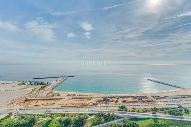 Foto 5aa8bcd9-ee26-4a36-8faa-bb902e6f016d. Apartament amb piscina a Diagonal Mar i el Front Marítim del Poblenou Barcelona