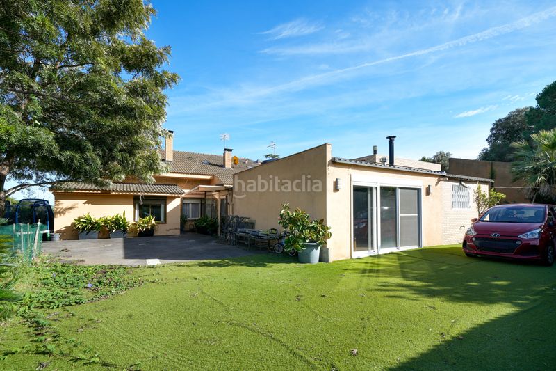 Foto d1deb172-7bb3-466c-b5bf-513da0c085ab. Casa amb calefacció aparcament piscina a Alella