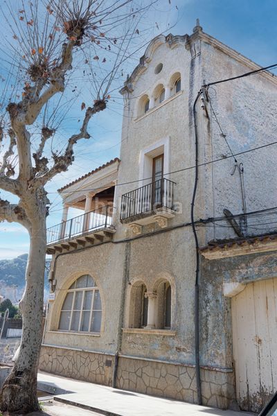 Foto 140dce49-9d6a-4c1a-a1ef-938bf6526ce5. Casa amb calefacció aparcament a Arenys de Munt