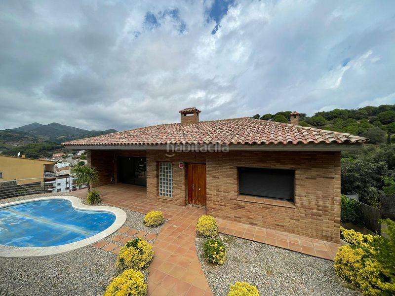 Foto 969c8ec5-dd1b-40cb-9a40-3227285f03a3. Casa amb piscina a Arenys de Munt