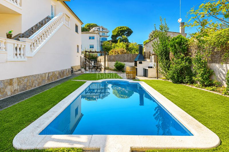 Foto bc5d3033-72bd-4a6e-a2cf-bb42ac3b322a. Casa con riscaldamento parcheggio piscina in Can Massuet del Far Dosrius
