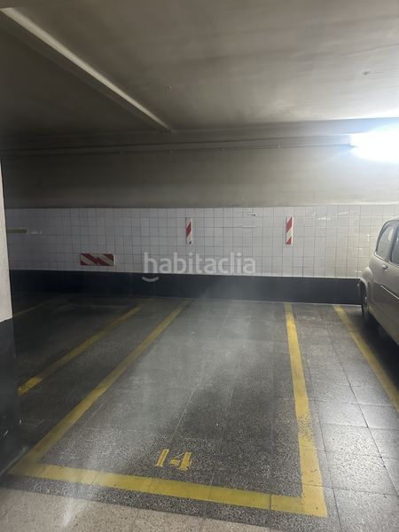 Foto bd6cd74c-810f-47ab-a43c-72a7461fbdc5. Aparcament cotxe a La Nova Esquerra de l´Eixample Barcelona