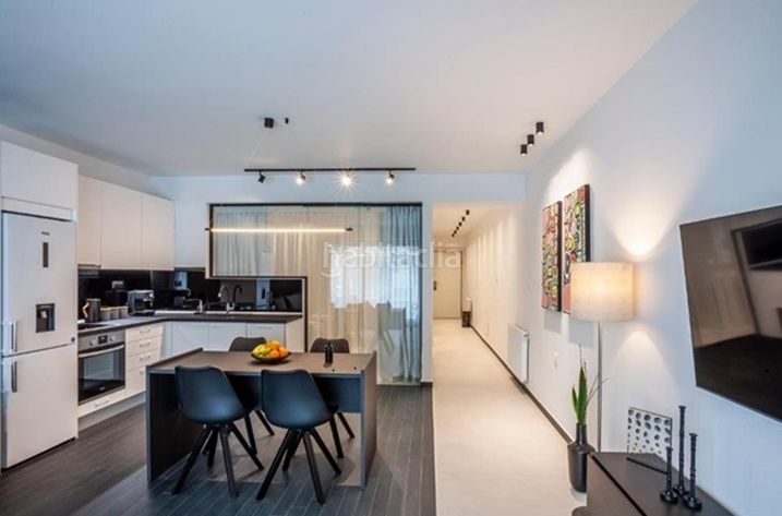 Foto e7f58d27-bc17-405b-b421-60ac0e11f825. Lloguer pis amb aparcament a San Pablo - Juan Flórez Coruña (A)