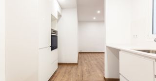 Location Appartement à Instituts-Universitat