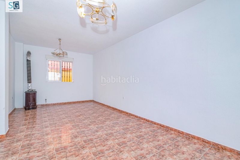 Foto 52506a82-9b33-48fe-9656-53051a4089e1. Casa adossada amb aparcament a San Francisco - El Chorrillo Gabias (Las)
