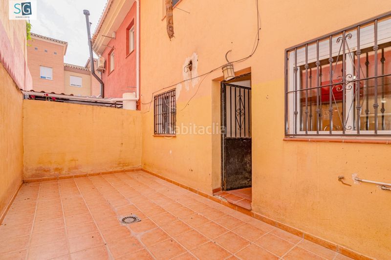 Foto ff262624-c10c-42fe-ac4f-acee9e1e5811. Casa adossada amb aparcament a San Francisco - El Chorrillo Gabias (Las)