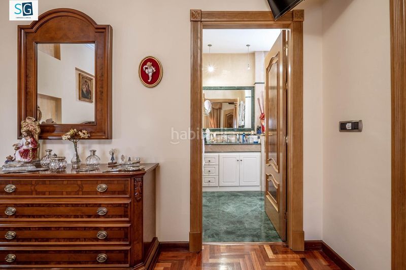 Foto 3473290e-6675-4ae8-b11a-c217b9c64df1. Casa amb calefacció piscina a Av. F. Garcia Lorca - Nueva Estación Autobuses Granada