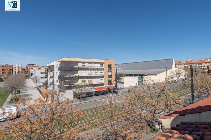 Foto 49825e12-350b-4dbb-9d59-2e4e48a5af8f. Casa amb calefacció piscina a Av. F. Garcia Lorca - Nueva Estación Autobuses Granada