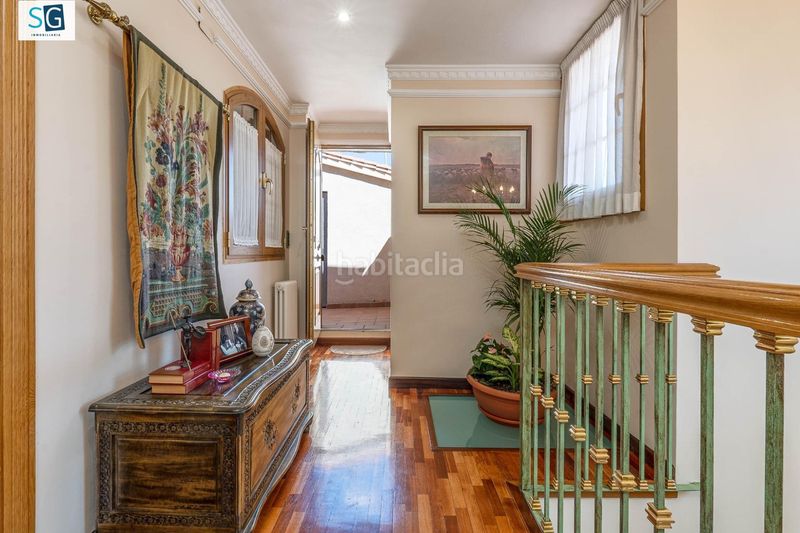 Foto 64cb8a3c-1425-4ce7-a517-f6ca6eda6c37. Casa amb calefacció piscina a Av. F. Garcia Lorca - Nueva Estación Autobuses Granada