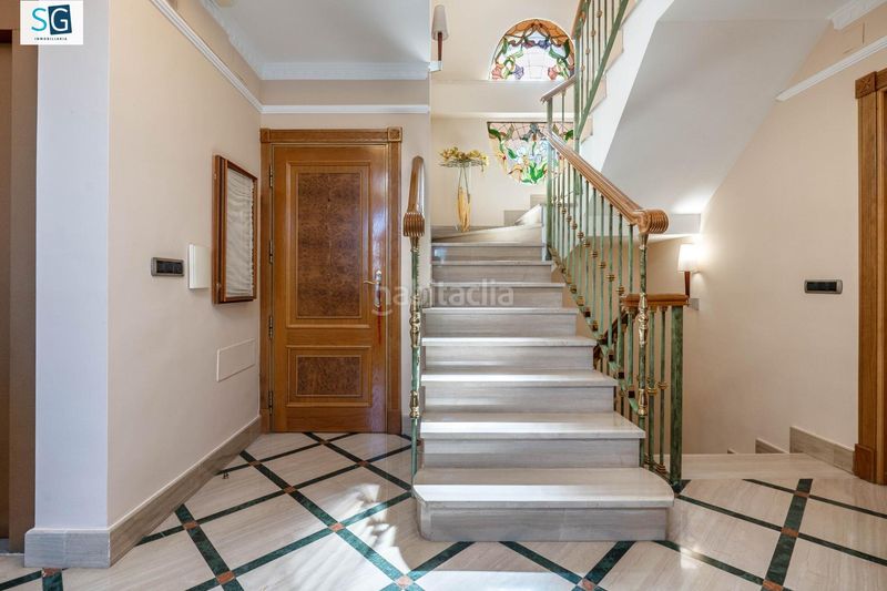 Foto d005d593-11e5-44e2-9eb3-4e642af53792. Casa amb calefacció piscina a Av. F. Garcia Lorca - Nueva Estación Autobuses Granada