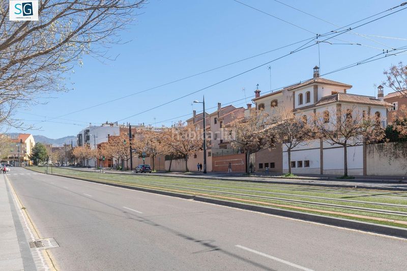 Foto df88fa99-afbc-4977-8650-52495e5fc727. Casa amb calefacció piscina a Av. F. Garcia Lorca - Nueva Estación Autobuses Granada