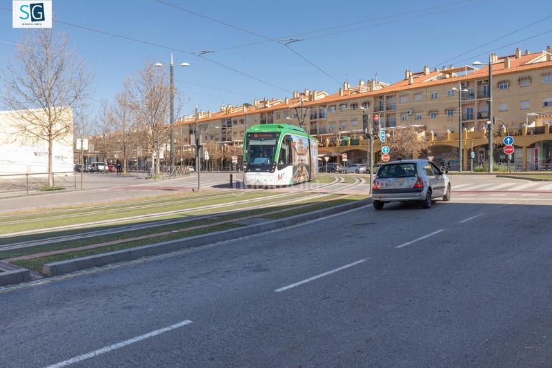 Foto f60aa5ed-22c8-4602-b5b2-ff48a1982fd6. Casa amb calefacció piscina a Av. F. Garcia Lorca - Nueva Estación Autobuses Granada