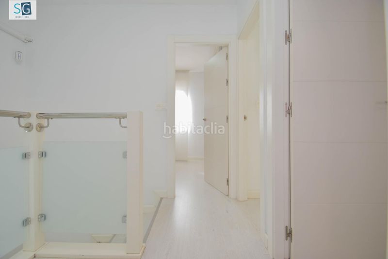 Foto 2d08d05a-5c90-4f34-81a2-ad545496393b. Casa adossada amb piscina a Cúllar Vega