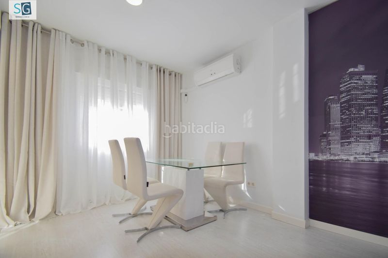 Foto 97888b28-bf6a-4705-8e85-f015ed55c867. Casa adossada amb piscina a Cúllar Vega