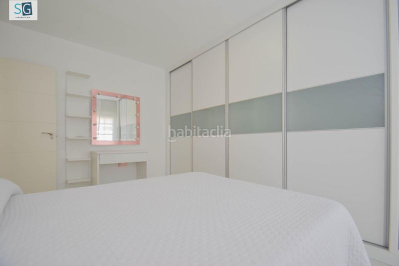 Foto c26acb05-7cdb-4692-98f4-191fa6aca788. Casa adossada amb piscina a Cúllar Vega