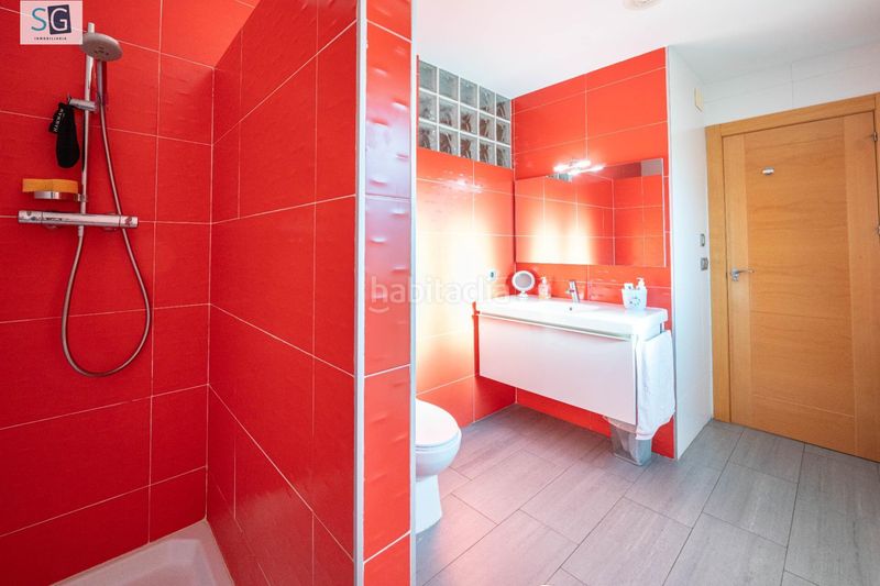 Foto 13ff951d-9691-4bd1-8e65-289b0d1c793c. Casa amb calefacció aparcament a Güéjar Sierra