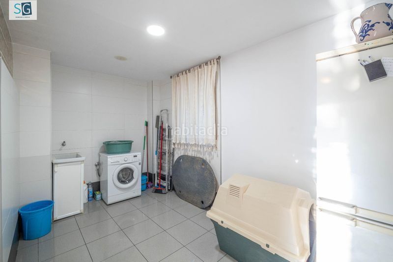 Foto 1556f9fe-46a7-452e-b5a1-24f8c174dad3. Casa amb calefacció aparcament a Güéjar Sierra