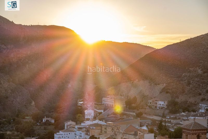 Foto 4e6eb8cb-7e6c-4d54-9873-8a26bb37b710. Casa amb calefacció aparcament a Güéjar Sierra