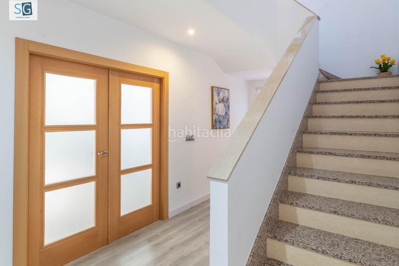 Foto b28673c2-3a14-43c6-8348-ba925430e100. Casa amb calefacció aparcament a Güéjar Sierra