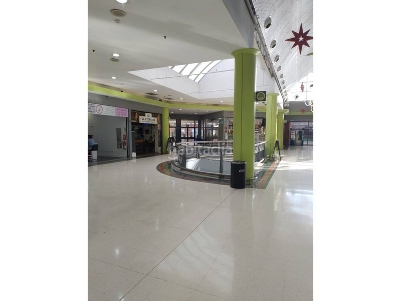 Foto e52780f0-5f54-46b8-a0db-5766cf9eb146. Local comercial a Las Águilas Madrid