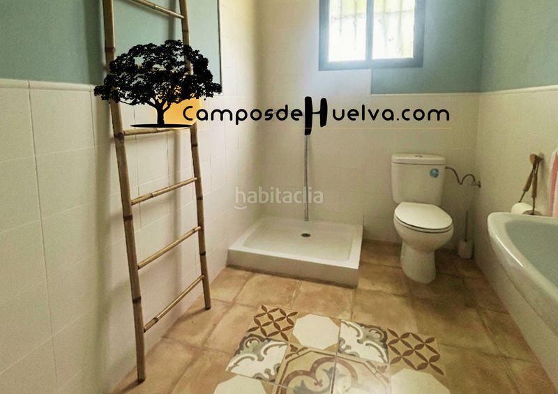 Foto 2c85d9af-f696-4362-9f2d-fc64df9d9c31. Finca rústica a calle lope de vega 43 a Almonte Almonte