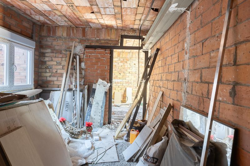 Foto ffeb0f20-2f3d-4ea1-a519-503de47a0274. Pis a Montgat