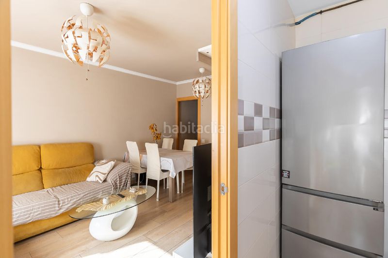 Foto 70a974f8-45ad-43e0-9ec5-444be696c5f5. Piso en Artigues Badalona