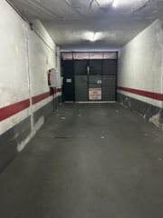 Car parking in Sant Adrià Nord